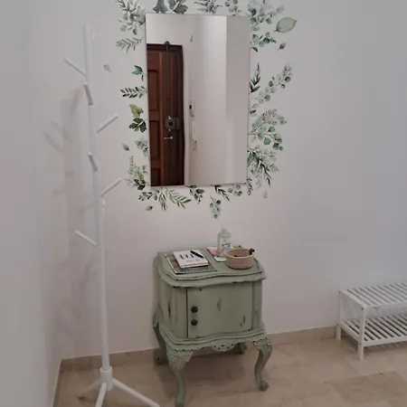 Casa Anna Fronte Mare Apartment *